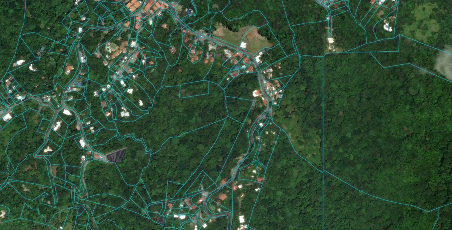 Mapa de Folio con parcelas inscritas en el catastro cerca de Manuel Antonio, Puntarenas, gravámenes y afectaciones