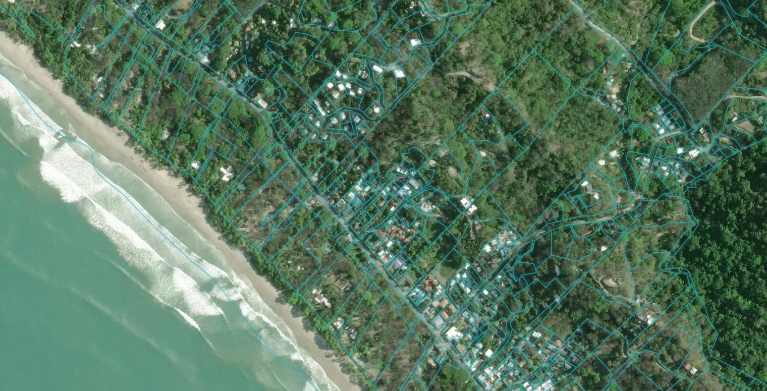 Mapa de Folio con parcelas inscritas en el catastro cerca de Santa Teresa, Puntarenas, saber si tengo una propiedad a mi nombre